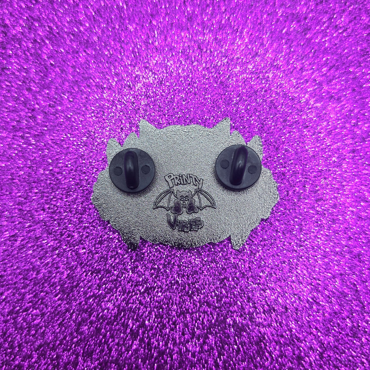 Hausu Enamel Pin