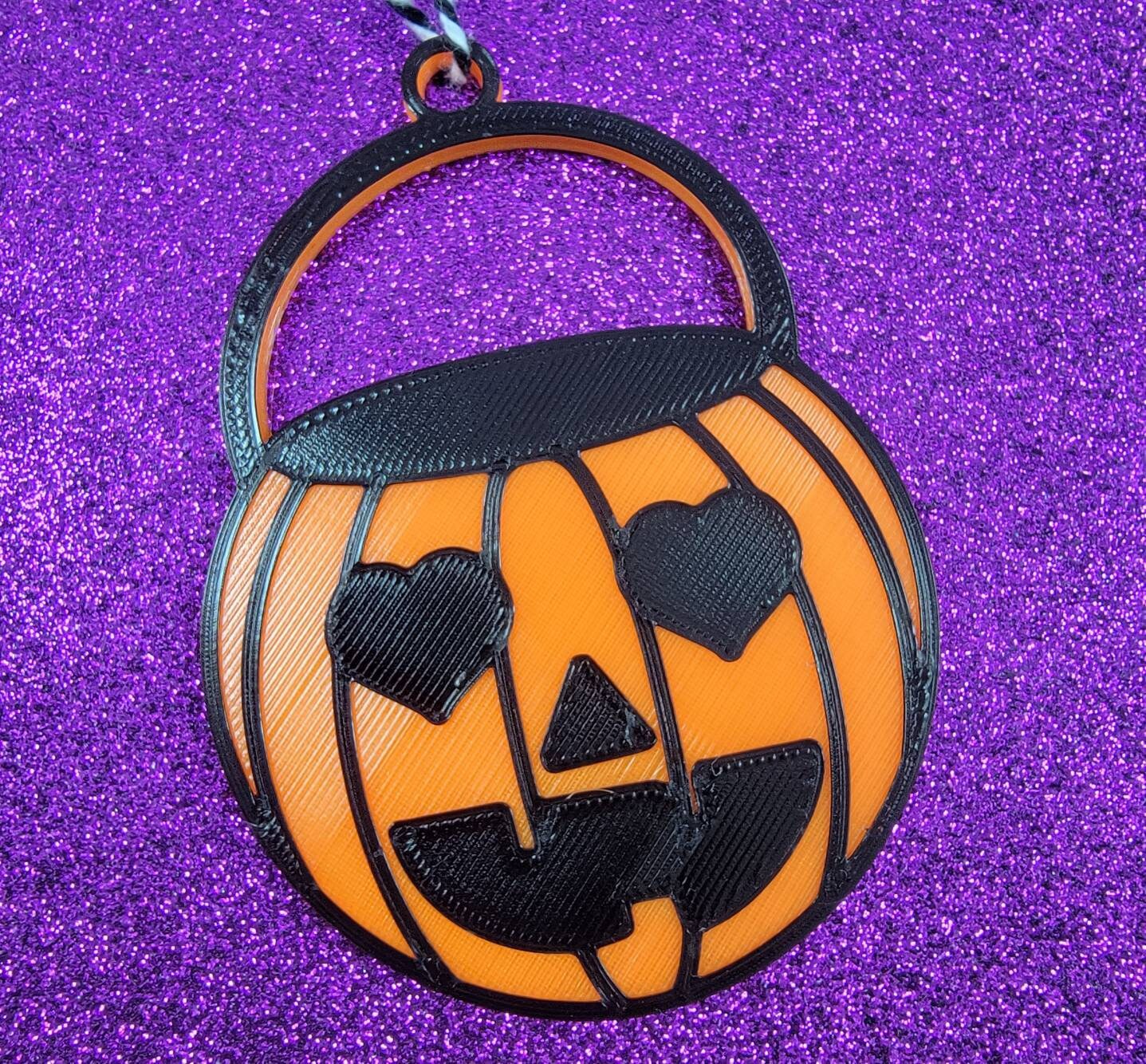 Halloween Heart Eye Pumpkin Bucket 3D Printed Spooky Christmas Ornament